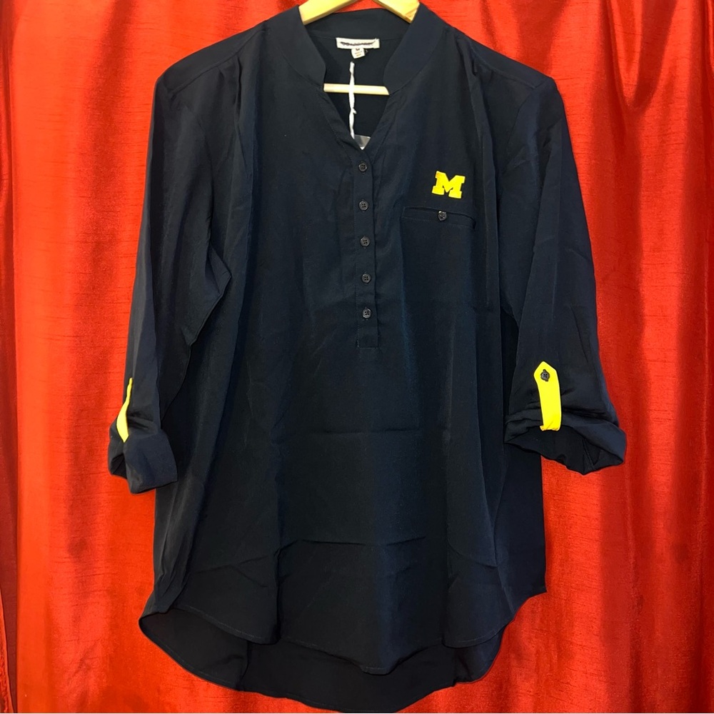 🆕 Michigan Wolverines | UG Apparel | Women's Button Down Tunic Top | Size S